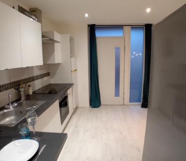 Saint-Quay-Portrieux Apartment | Studio à deux pas de la plage