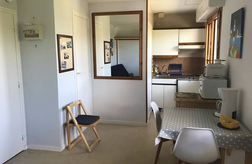 Larmor-Plage Apartment | Studio 17 near the beach in Larmor plage