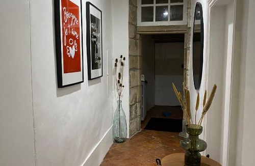 Autun Apartment | Studio 2 pers ou Appartement 4-7 pers Quartier Cathédrale