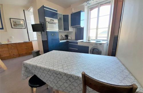 Quiberon Apartment | Studio 29m² pour 4 pers, centre Quiberon, proche plage - FR-1-478-175