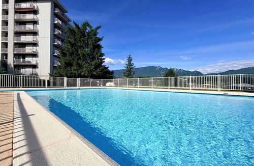 Aix-les-Bains Apartment | Studio 4* Swimming pool (summer), parking & superb view!