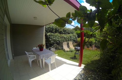 Vieux-Boucau-les-Bains Apartment | Studio:400M sea lake and centers city, 800 m sea, direct access cycle track.