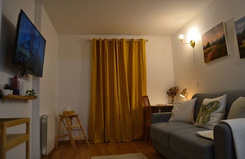 Faubourg de l'Arche Apartment | Studio 88 - In the heart of the lively La Défense district.