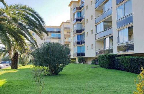Argeles Plage Apartment | Studio Alcôve 3 pers avec balcon et parking privé à 300m des plages d'Argelès - FR-1-388-60