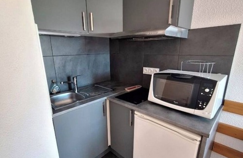 Les Adrets Apartment | Studio apartment for 4–5 people at the base of the slopes and restaurants