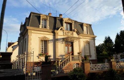 Haguenau Apartment | Studio-appartement et chambre à proximité d'une maison de Maître de 1904