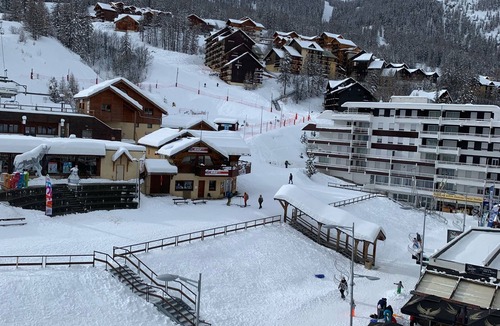 Puy-Saint-Vincent Apartment | Studio au cœur et pied des piste Puy-Saint-Vincent 1600m