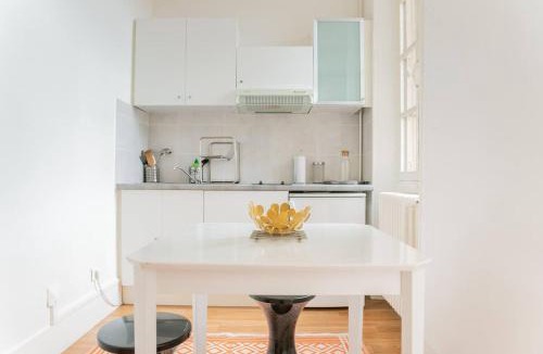 Saint - Aubin - Dupuy Apartment | Studio Aubuisson