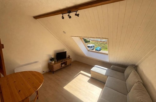 Metabief Apartment | Studio avec piscine, parking privé à Métabief