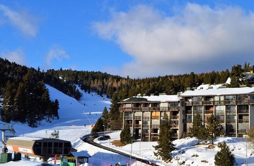 Pyrenees 2000 Apartment | Studio Bolquère-Pyrénées 2000, 1 pièce, 4 personnes - FR-1-592-2