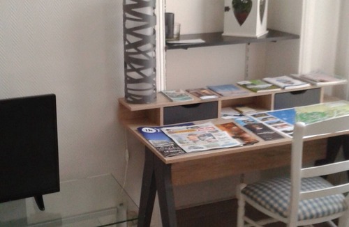 Saint-Martin-du-Littoral Apartment | STUDIO by the water with all comfort