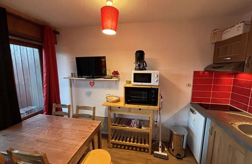 Auris Apartment | Studio cabin at the foot of the slopes, 3 beds, parking