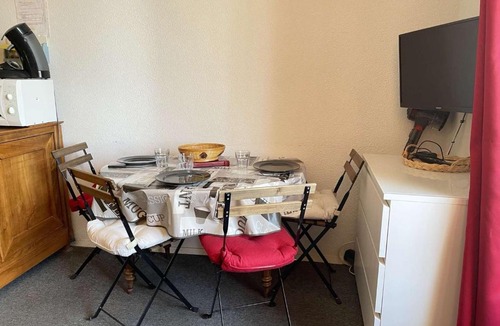 Risoul Apartment | Studio calme 4 pers, Risoul 1850, proche centre, casier à ski - FR-1-330-562