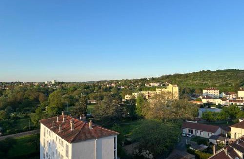 Vichy Apartment | Studio charmant et équipé avec vue sur le bassin Vichyssois