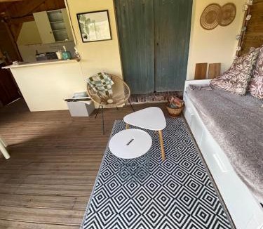 Agy Apartment | Studio Chopin niché au coeur du Moulin d'Agy
