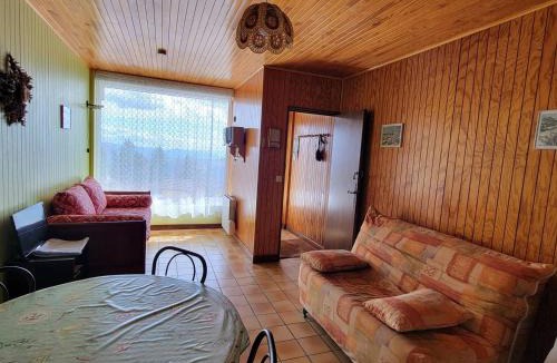 Saint-Michel-de-Chaillol Apartment | Studio cosy 4 pers. à Saint-Michel-de-Chaillol - Terrasse sud, animaux admis - FR-1-393-57