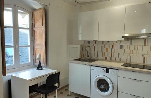 Arpajon Apartment | Studio Cosy en centre ville