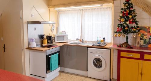 Aydat Apartment | Studio cozy à Aydat avec air conditionné, 26 m²