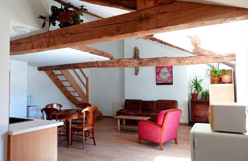Florac Apartment | Studio de charme avec vue, en plein coeur de Florac