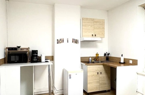 Valenciennes Apartment | Studio Dedicated office Autonomous arrival Valenciennes