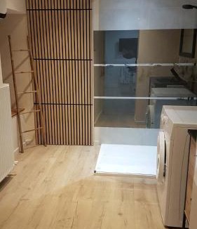 Saint-Georges-de-Luzencon Apartment | studio