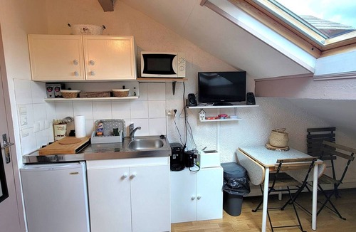 Saint-Leger-les-Melezes Apartment | Studio 3 Pers at the Foot of the Slopes in St Léger les Mélèzes with Parking