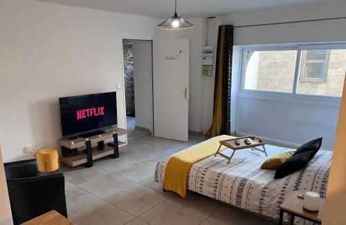 Dallet Apartment | Studio Glamour avec espace balnéo privé