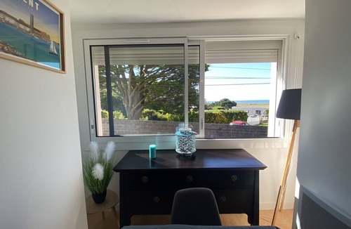 Guidel-Plages Apartment | Studio in Guidel 100m from the beach with parking