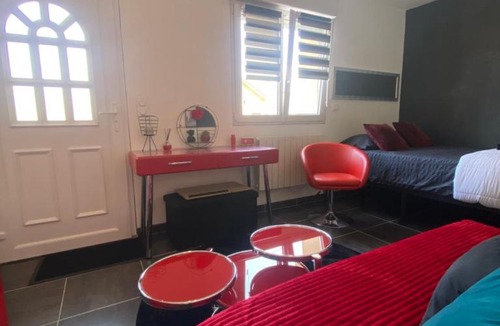 Les Salles-du-Gardon Apartment | Studio indépendant RDC, Parking privé & Wi-Fi haut débit