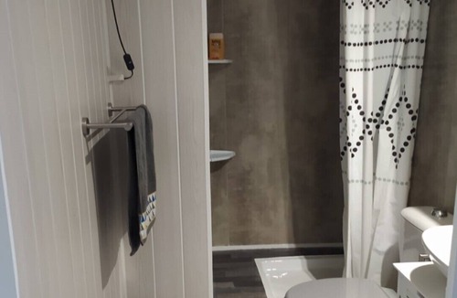 Saint-Ambroix Apartment | Studio La Montagnette