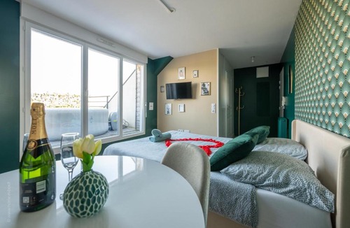 Serris Apartment | Studio Lac Disney