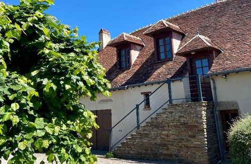 Pouligny-Notre-Dame Apartment | Studio Le Gachet