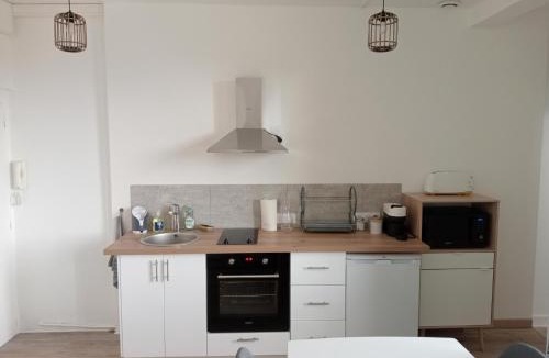 Chateauroux Apartment | Studio "Les Fontaines"