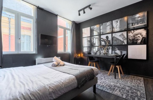Historic Center Apartment | Studio located on the Grand Place!