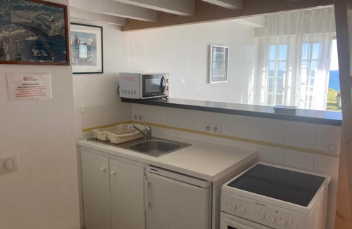 Le Palais Apartment | Studio lumineux face mer à Le Palais - FR-1-418-93