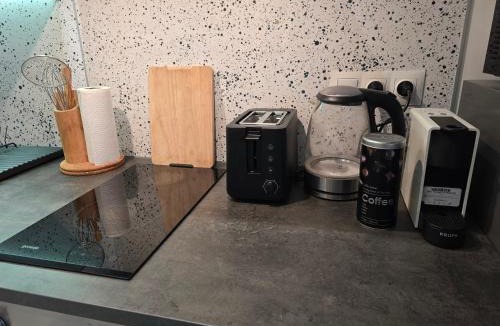 Les Avenieres Apartment | Studio mezzanine - 4 pers - Parking - 2km Walibi