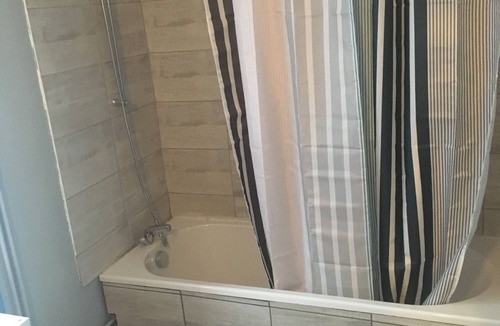 Gelles Apartment | Studio near Vulcania and La Bourboule