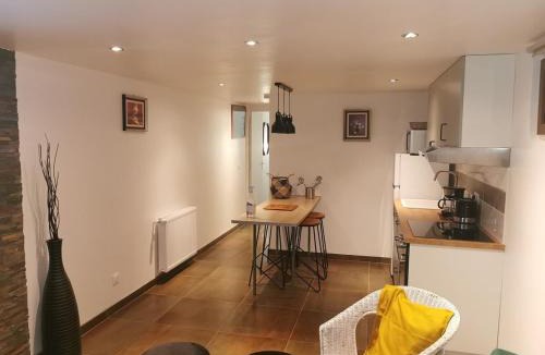 Ecuelles Apartment | Studio Nevada
