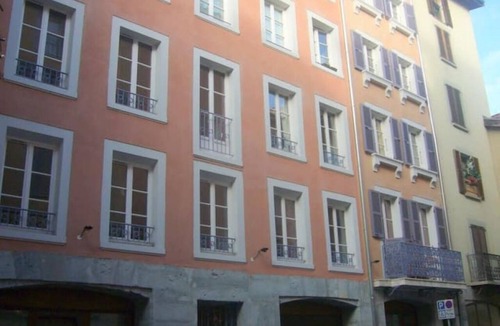 Secteur 2 Apartment | Studio on English courtyard 2 TVA Grenoble city center