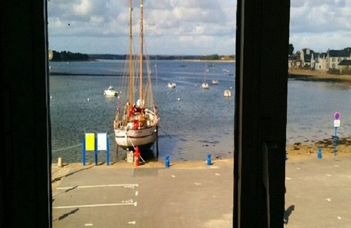 Ile-Tudy Apartment | Studio "On the Port", On the Wharf