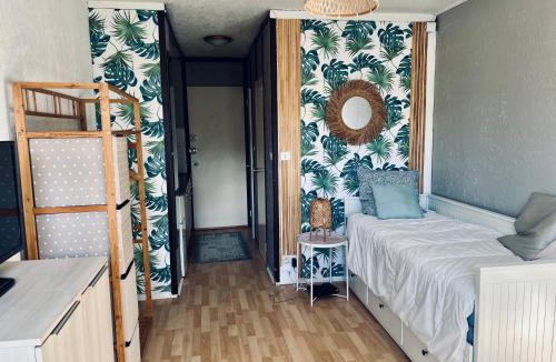 Chamalieres Apartment | Studio opposite Thermes and Casino