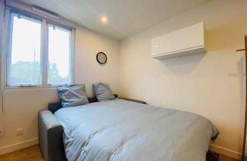 Saint-Jacques - Nazareth Apartment | Studio rénové - Tram & centre - Parking gratuit