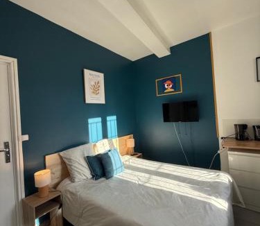 Meaux Apartment | Studio SN3 - Centre-Ville Meaux - Proche Disneyland