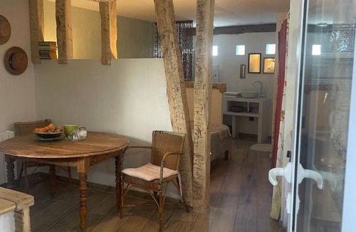 Serres Apartment | Studio Terrasse Le petit cabanon