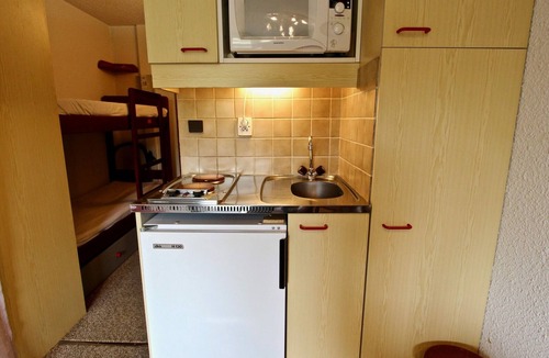 Chamrousse Apartment | Studio with balcony, covered parking in Chamrousse