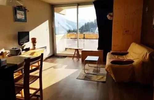 Orcieres-Merlette Apartment | Studio with Private Bathroom for 4 People