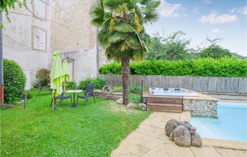 Saint-Jean-du-Bruel Apartment | Stunning Apartment In Saint Jean Du Bruel