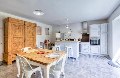 Baraqueville House | Stunning home in Baraqueville with WiFi