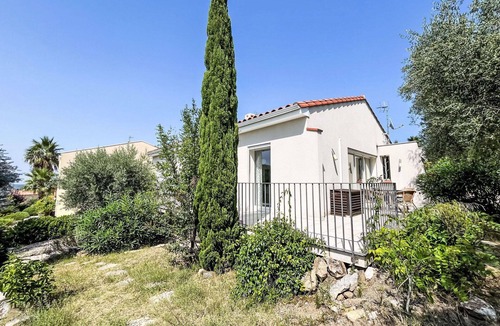 Montesquieu-des-Alberes House | Stunning private villa for 6 guests with private pool, WIFI, A/C, TV and patio