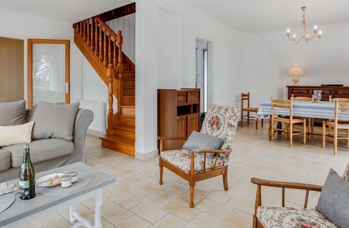 Morbihan House | Stunning private villa for 6 people with WIFI, TV and parking